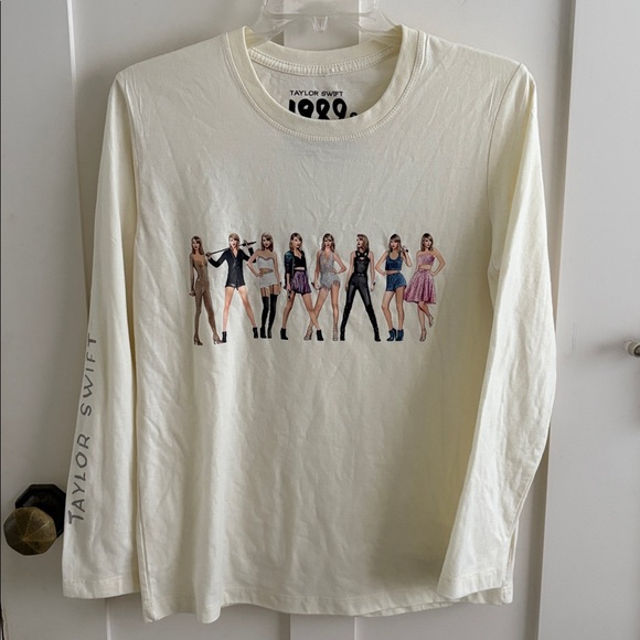 NWOT Taylor Swift 1989 (Taylor’s Version) long sleeve ivory tee sz S - Picture 1 of 7
